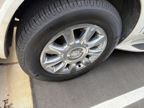 Used 2014 Buick Enclave Leather w/ Trailering Provision Package image 13