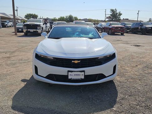Used 2023 Chevrolet Camaro LT RWD image 3