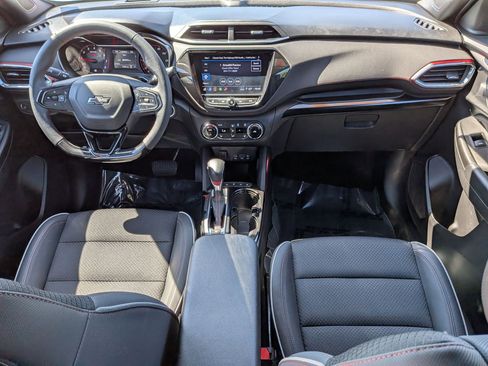 Used 2021 Chevrolet TrailBlazer RS w/ Convenience Package FWD image 24