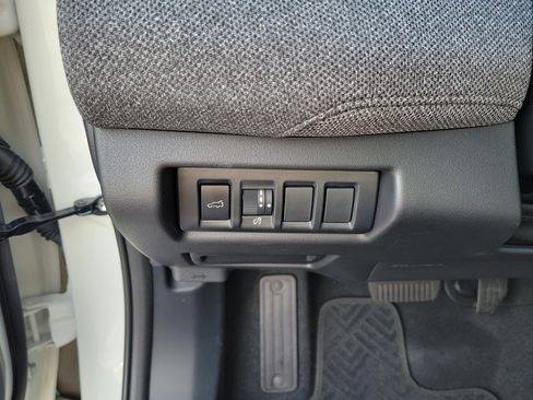 Certified 2026 Subaru Outback Limited AWD/4WD image 27