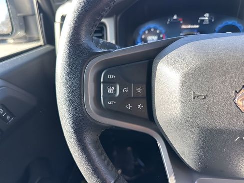 Used 2025 Ford Bronco Big Bend image 13