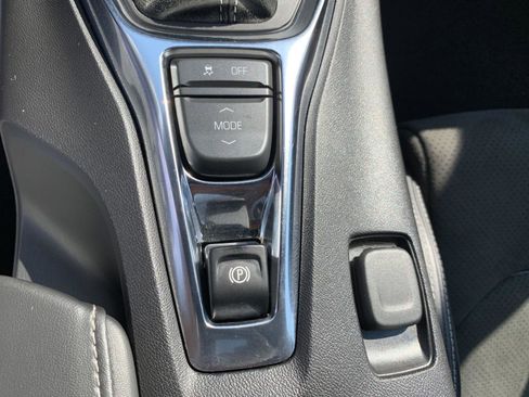 Used 2021 Chevrolet Camaro SS image 27