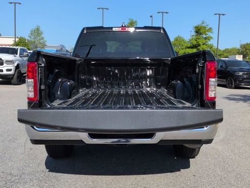 Certified 2022 RAM 1500 Big Horn AWD/4WD image 16