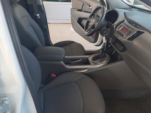 Used 2016 Kia Sportage LX AWD/4WD image 29