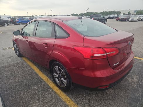 Used 2017 Ford Focus SE FWD image 8