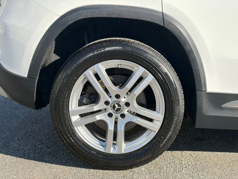 Used 2021 Mercedes-Benz GLA 250 4MATIC image 34