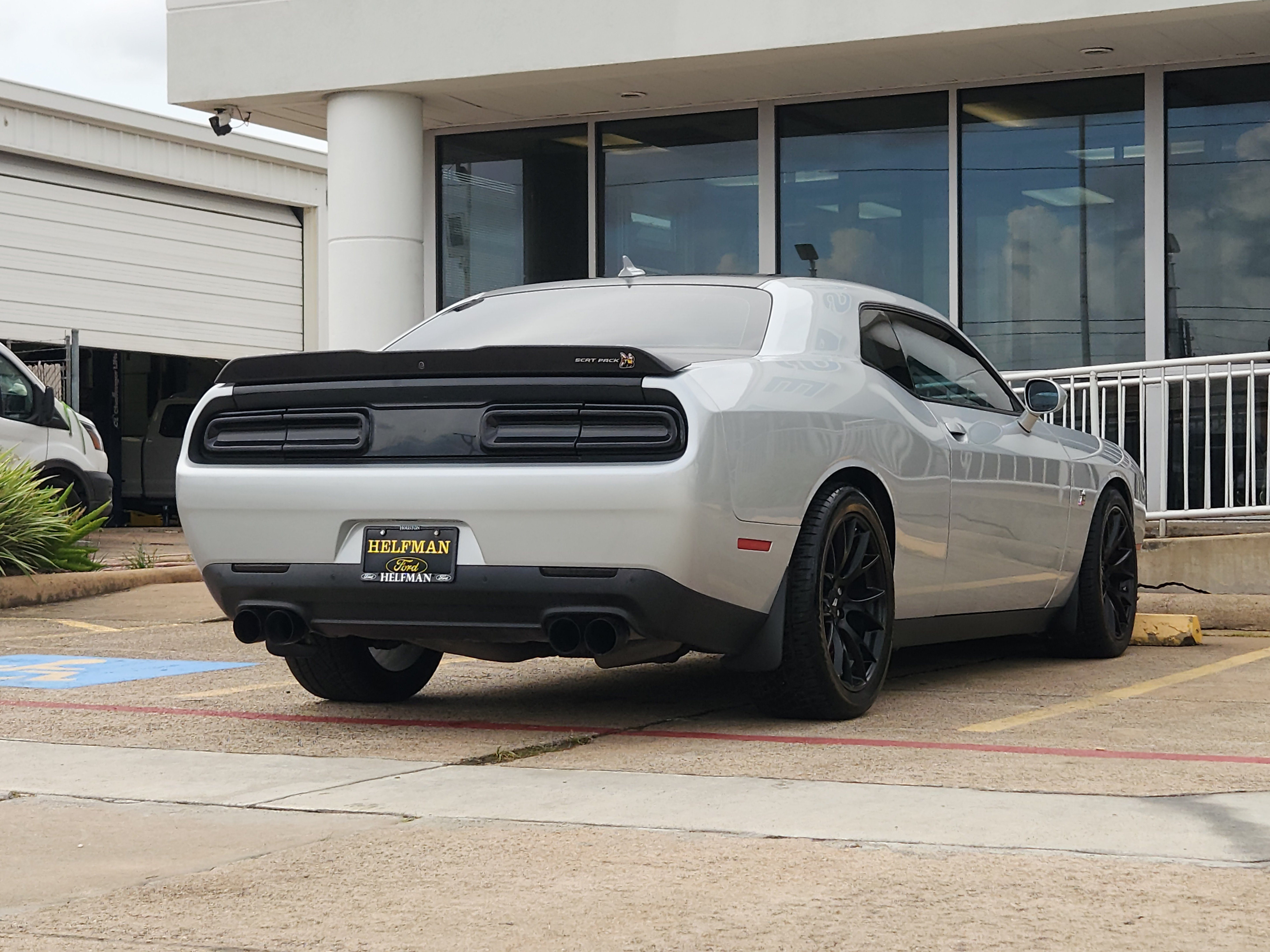 Used 2019 Dodge Challenger R/T Scat Pack w/ Dynamics Package RWD image 3