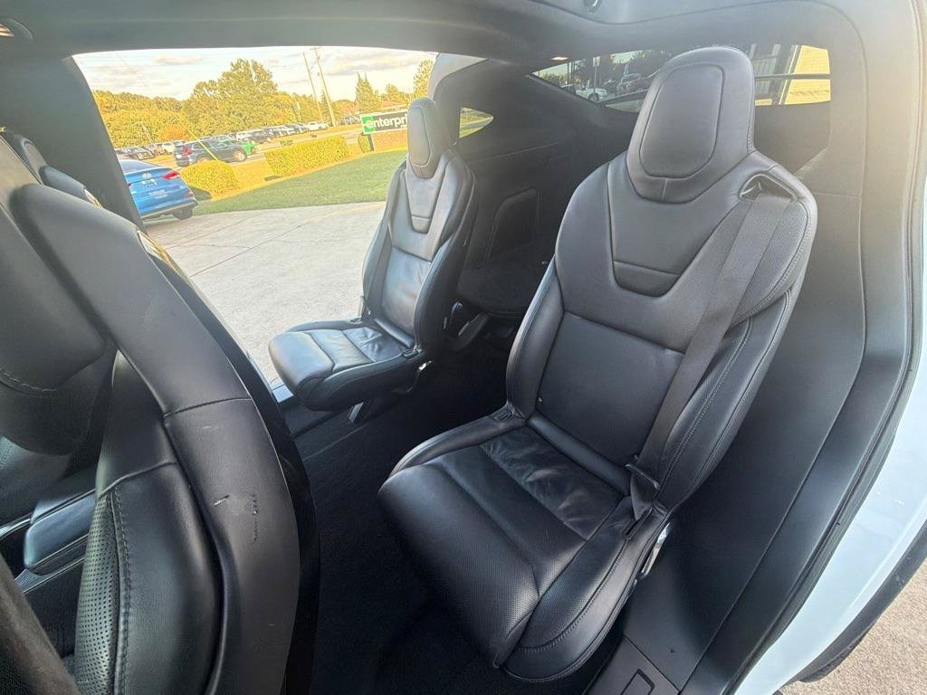 Used 2016 Tesla Model X Performance AWD/4WD image 25