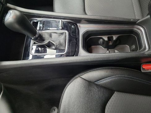 Used 2024 Jeep Compass Latitude image 26