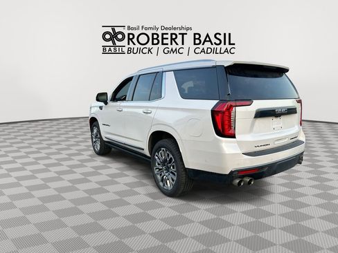 Used 2024 GMC Yukon Denali Ultimate AWD/4WD image 6