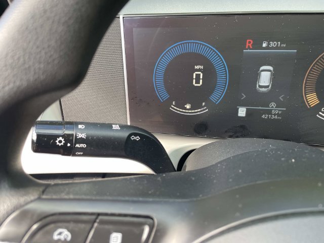 Used 2025 Hyundai Tucson SEL FWD image 34