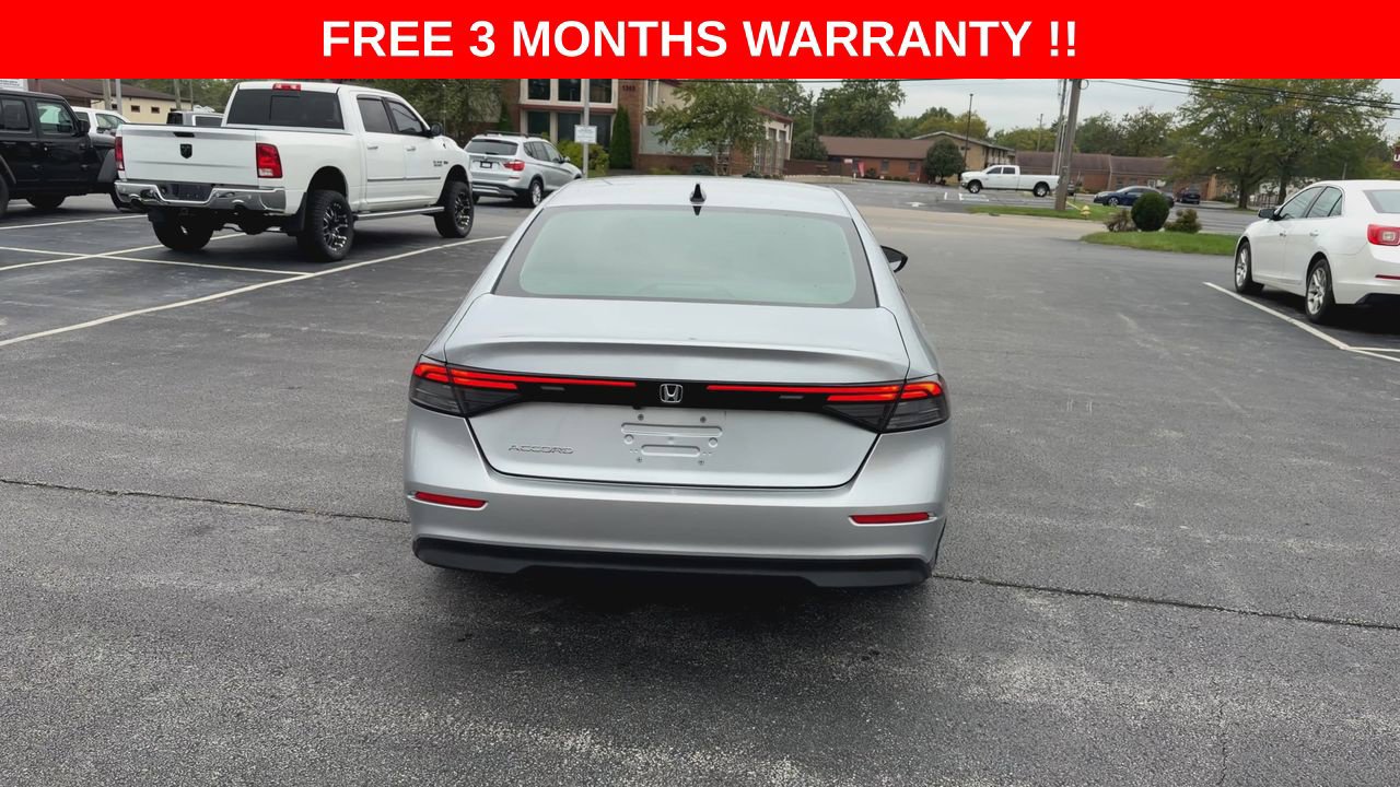 Used 2025 Honda Accord SE image 7