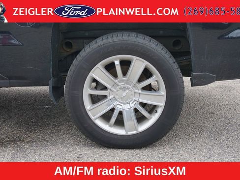 Used 2017 Chevrolet Silverado 1500 High Country w/ High Desert Package AWD/4WD image 9