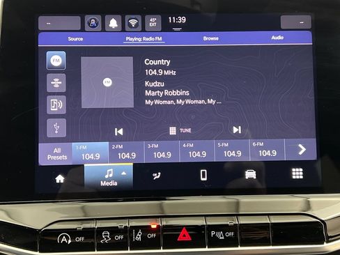 Used 2025 Jeep Compass Trailhawk AWD/4WD image 54