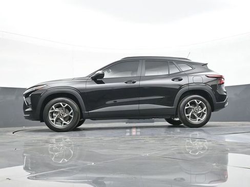 New 2026 Chevrolet Trax LT w/ Driver Confidence Package FWD image 56