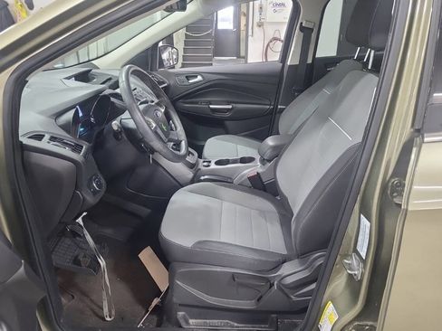 Used 2013 Ford Escape SE image 9