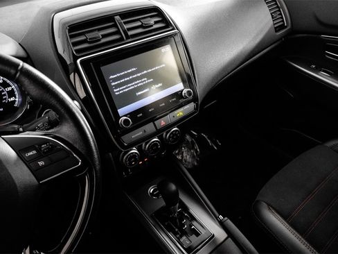 Used 2024 Mitsubishi Outlander Sport AWD image 24