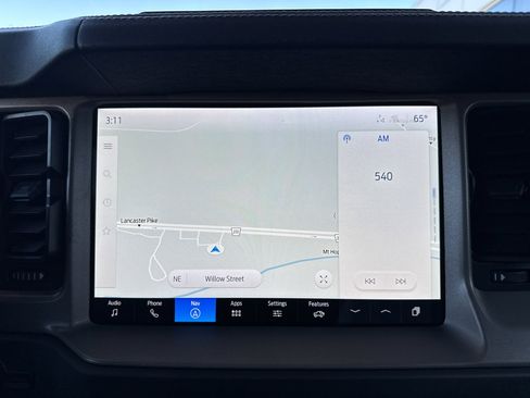 New 2025 Ford Bronco Outer Banks image 12