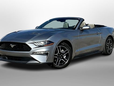 Used 2022 Ford Mustang Convertible w/ Equipment Group 101A image 13