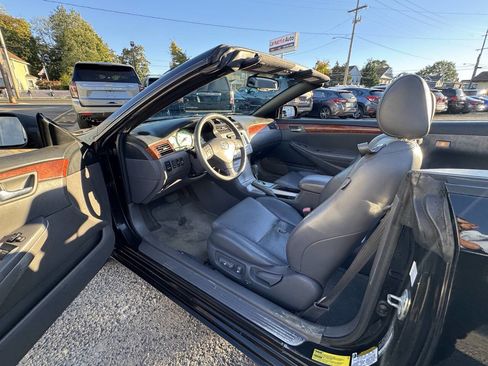 Used 2006 Toyota Solara SLE image 22