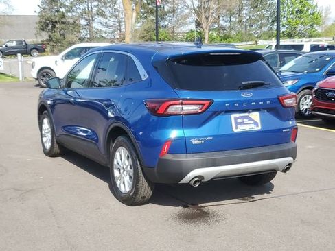 Certified 2023 Ford Escape Active AWD/4WD image 3