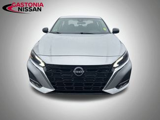 Used 2024 Nissan Altima 2.5 SV video 3