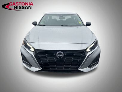 Used 2024 Nissan Altima 2.5 SV