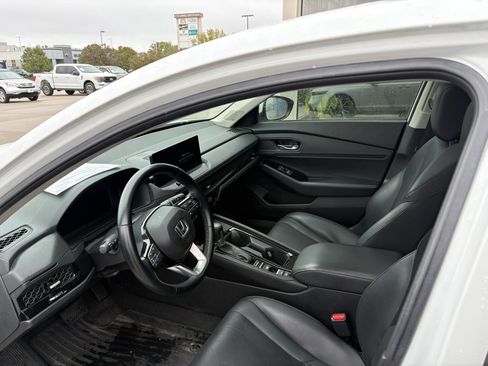 Certified 2023 Honda Accord Touring image 10