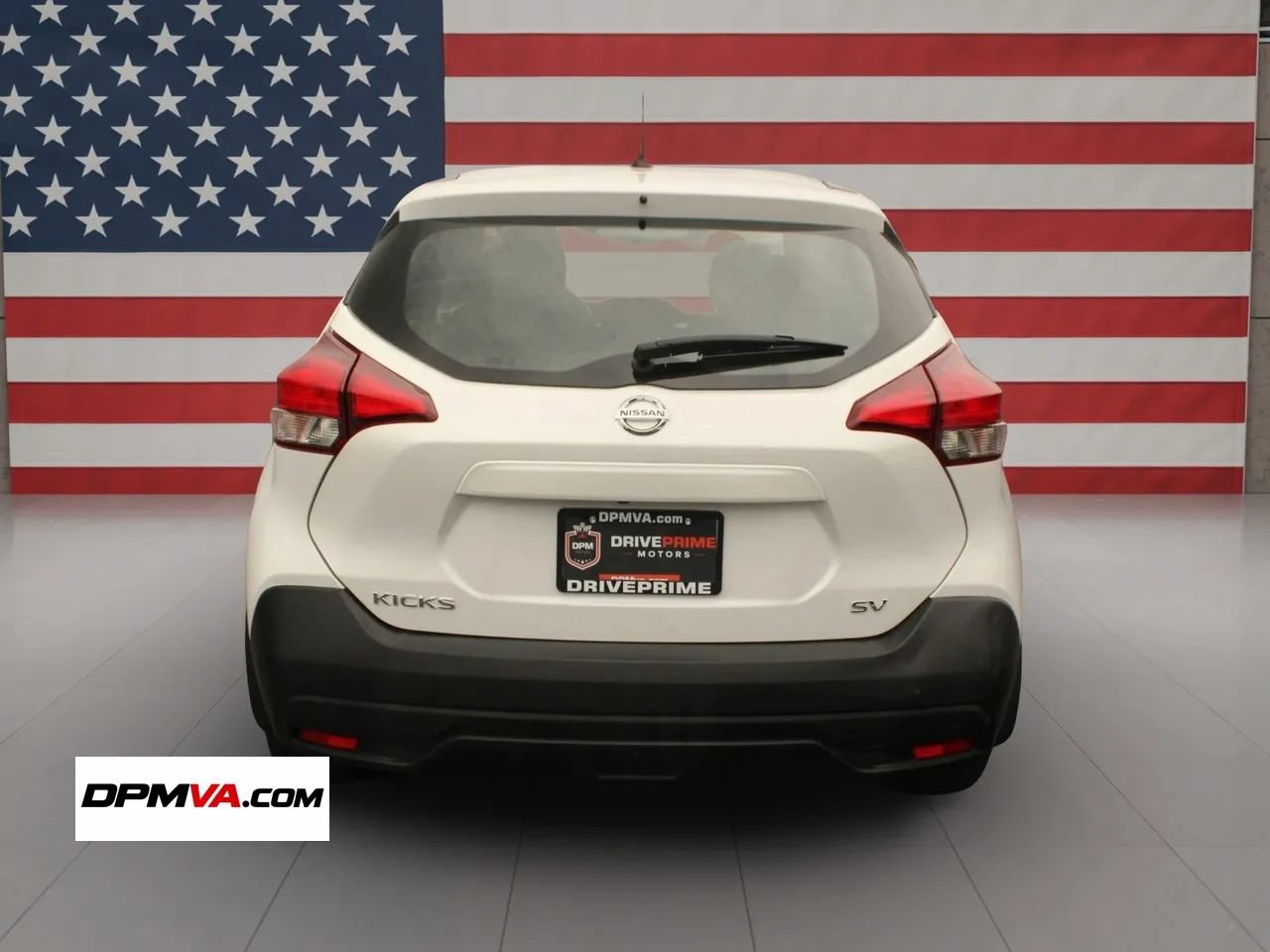 Used 2018 Nissan Kicks SV FWD image 7