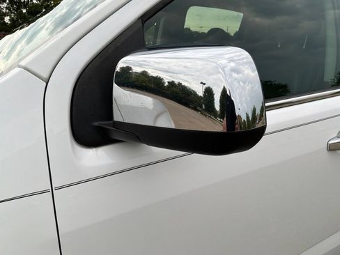 Used 2021 GMC Canyon Denali AWD/4WD image 16