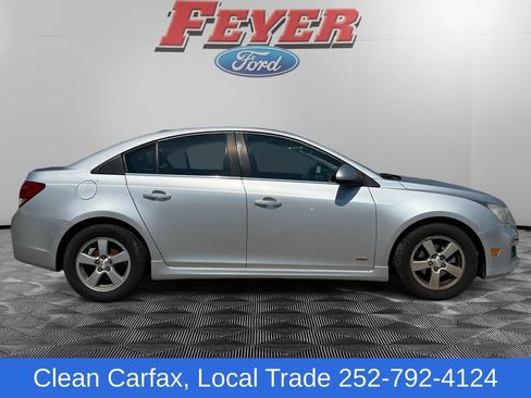 Used 2015 Chevrolet Cruze LT w/ Sun And Sound Package FWD image 6