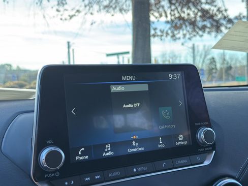 New 2025 Nissan Sentra SV image 23