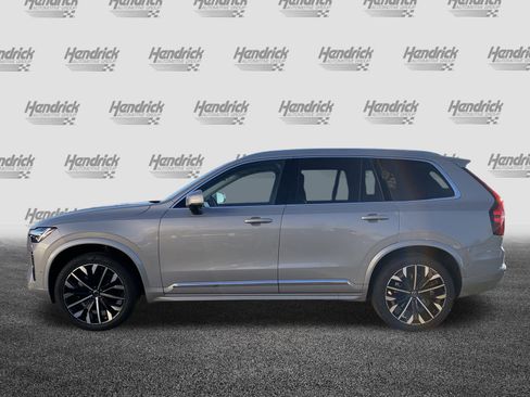 Used 2025 Volvo XC90 B5 Plus image 7