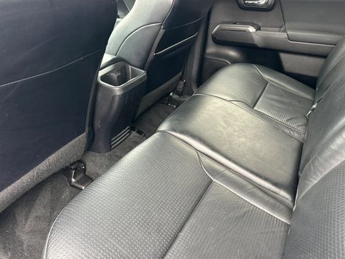 Certified 2021 Toyota Tacoma SR image 12