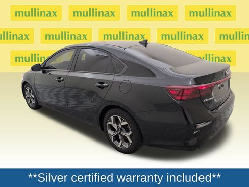 Used 2020 Kia Forte LXS FWD image 8