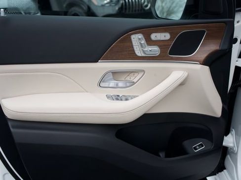 New 2026 Mercedes-Benz GLE 450 4MATIC Coupe image 23