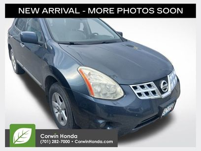 Used 2013 Nissan Rogue S w/ Special Edition Pkg