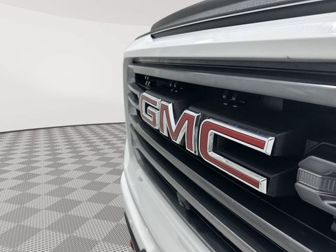 Used 2021 GMC Sierra 1500 AT4 w/ Technology Package AWD/4WD image 26