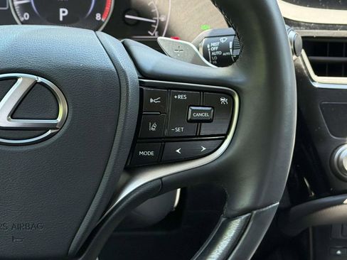 Used 2022 Lexus ES 350 w/ Luxury Package FWD image 22
