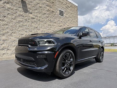 Used 2023 Dodge Durango R/T AWD/4WD image 4