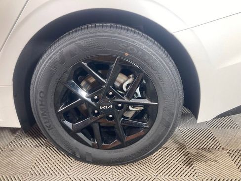 Certified 2025 Kia K5 LXS image 22