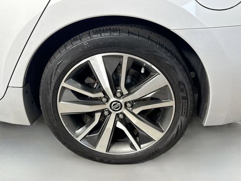 Used 2020 Nissan Maxima 3.5 SV w/ Floor Mat Group image 37