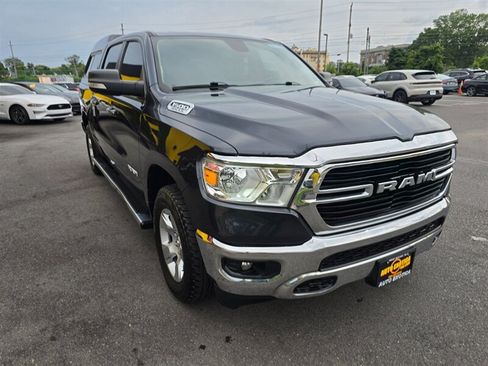 Used 2019 RAM 1500 Big Horn AWD/4WD image 4