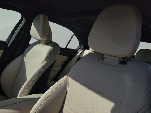 Certified 2023 Mercedes-Benz C 300 Sedan image 16