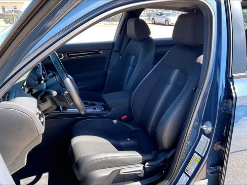 Used 2025 Honda Civic Sport Touring image 8