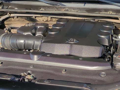 Used 2020 Toyota 4Runner TRD Off-Road Premium image 30