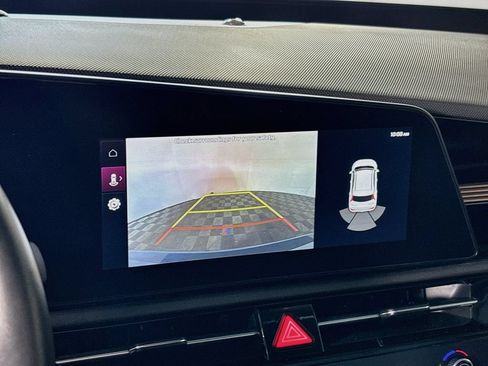 Certified 2023 Kia Niro Wind FWD image 18
