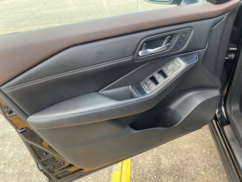 Used 2023 Nissan Rogue SL w/ SL Premium Package AWD/4WD image 53