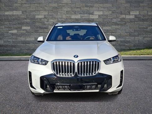 New 2026 BMW X5 xDrive50e w/ M Sport Package image 2
