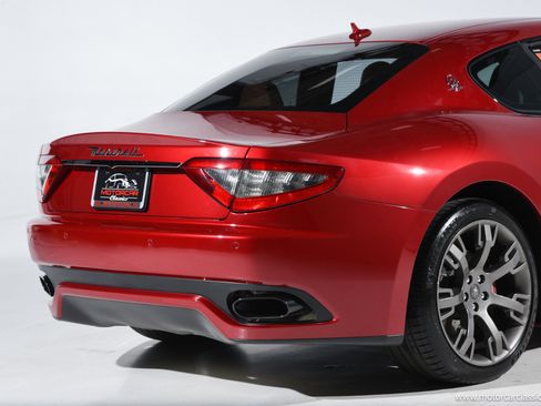 Used 2014 Maserati GranTurismo MC RWD image 14